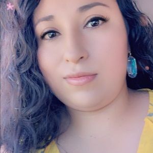 Meet your Posher, Anabel